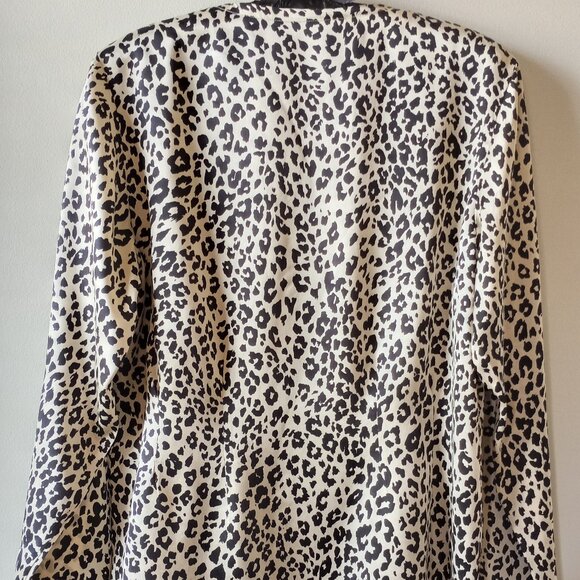 'MEL & LISA ESSENTIALS' Collarless Silk Blouse Size 8 Semi Fitted *Flawless - Picture 10 of 14